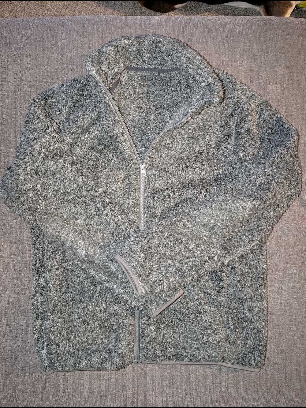 Uniqlo Men's Heather Gray Fuzzy Full-Zip Sweater